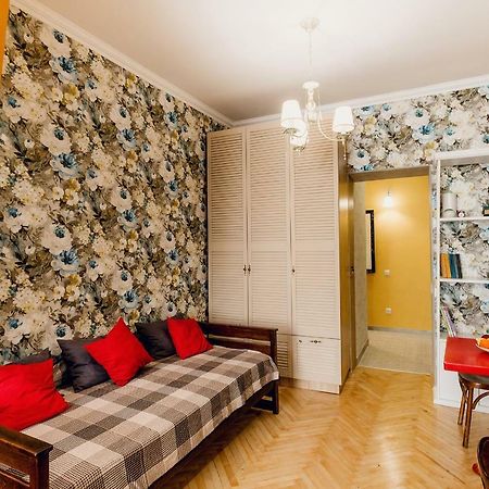 Honey Pie Apartment Львов Экстерьер фото